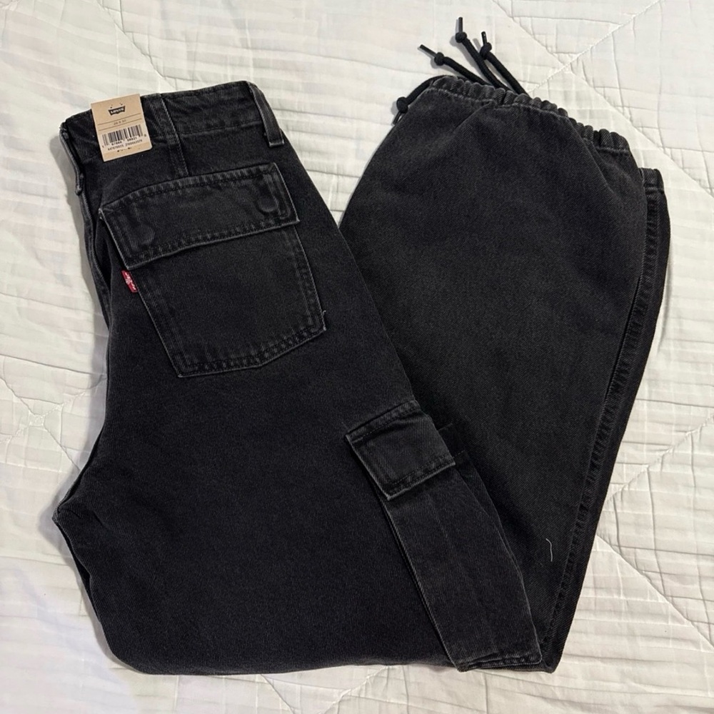 LEVIS Women's 94 baggy cargo Black Cargo Jeans - Classic Straight Fit - Picture 5 of 6